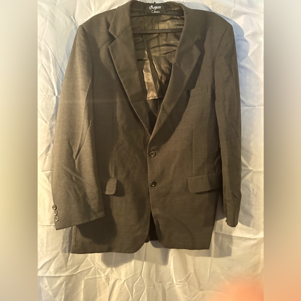 Golden house by kingridge suit set gray sz.40r